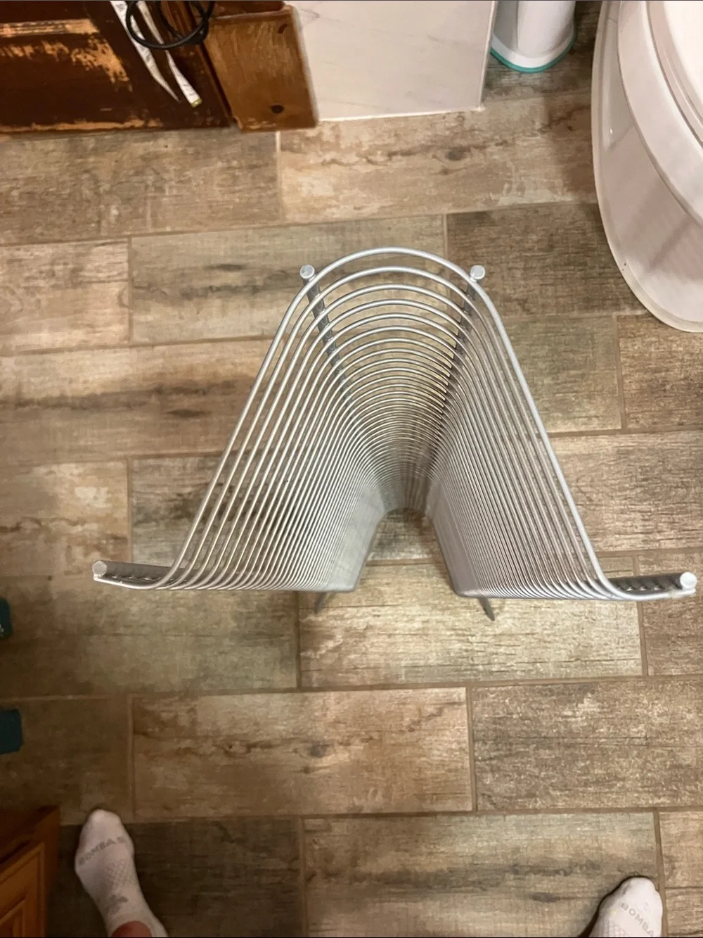 VINTAGE SILVER Wire CD/BLURAY Storage Rack Tower Floor Stand  50Compact Disc